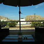 Summer Lovin Charaki