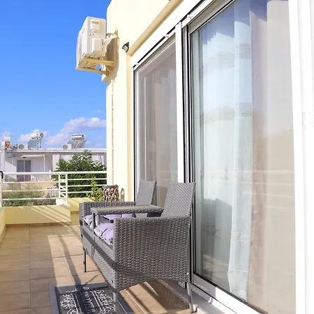 Summer Lovin * Charaki