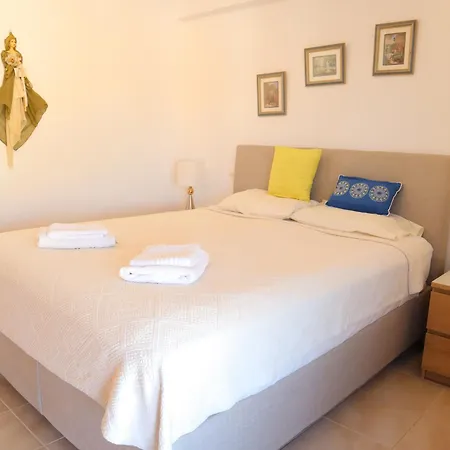 Summer Lovin Apartament Haraki
